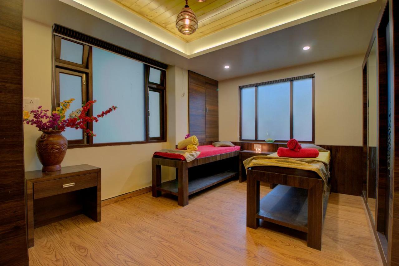 Maplewood Hotel & Spa กังต็อก ภายนอก รูปภาพ