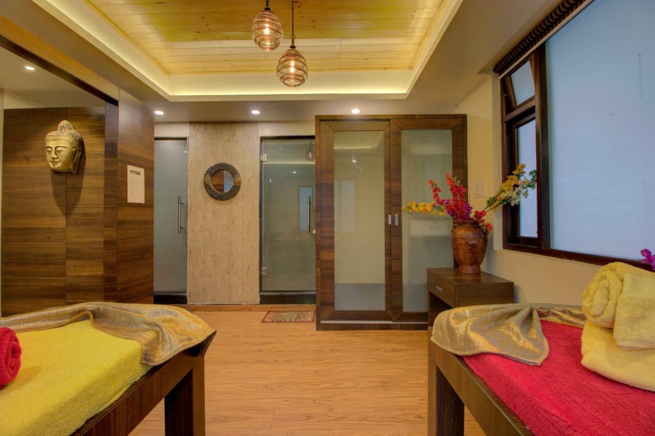 Maplewood Hotel & Spa กังต็อก ภายนอก รูปภาพ