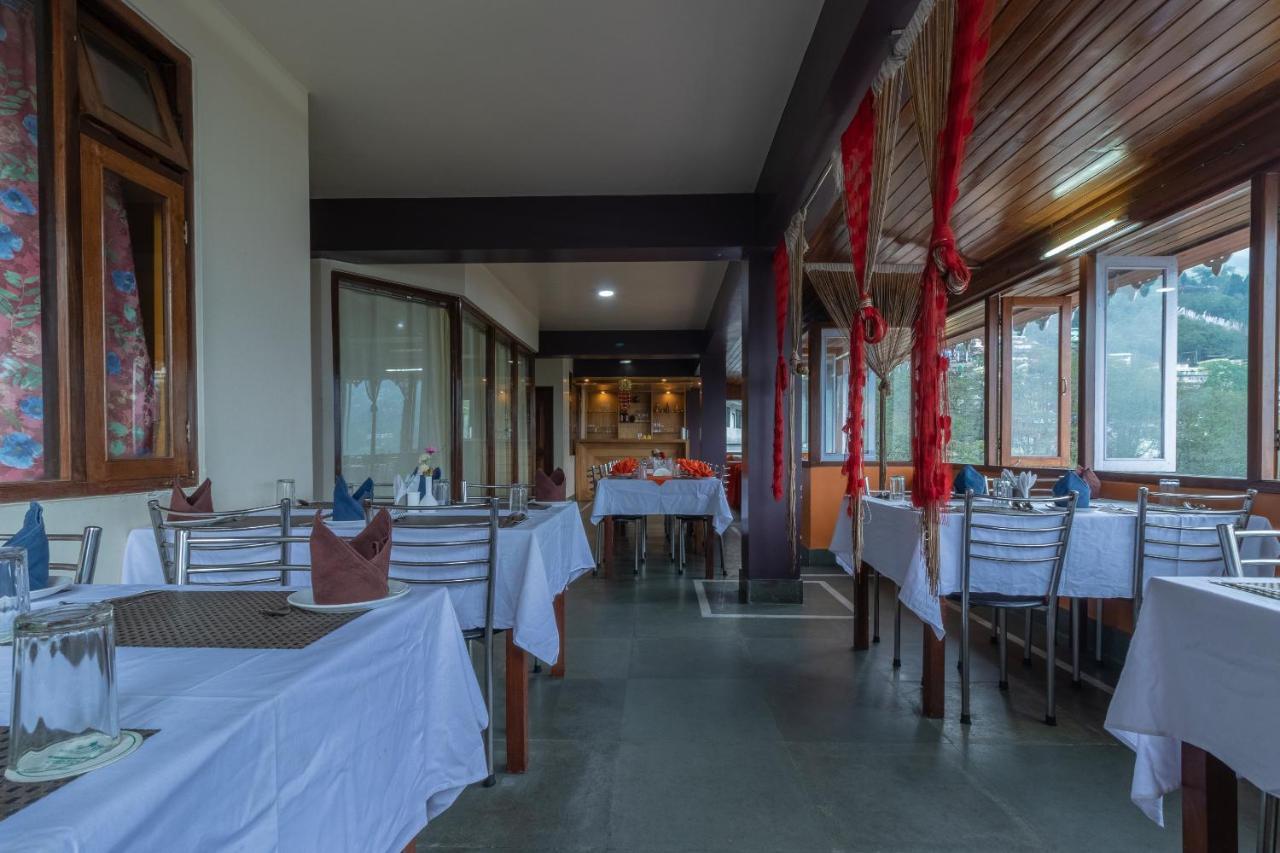 Maplewood Hotel & Spa กังต็อก ภายนอก รูปภาพ